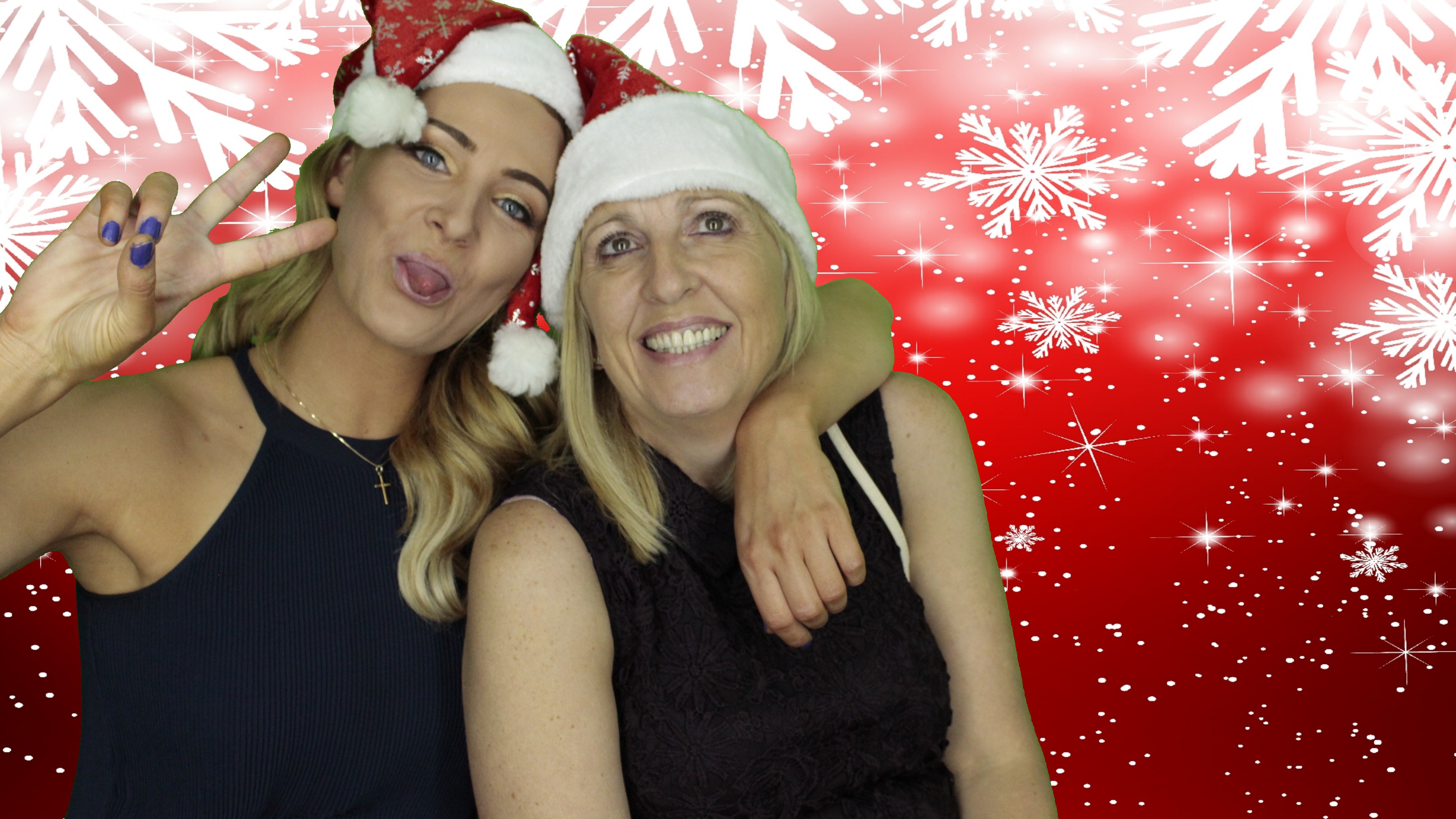 Portsmouth Water Christmas Party | View more photos from the event at gallery.myphotoboothexperience.co.uk/u/MyPhotoBoothExperienceLtd/Portsmouth-Water-Christmas-Party